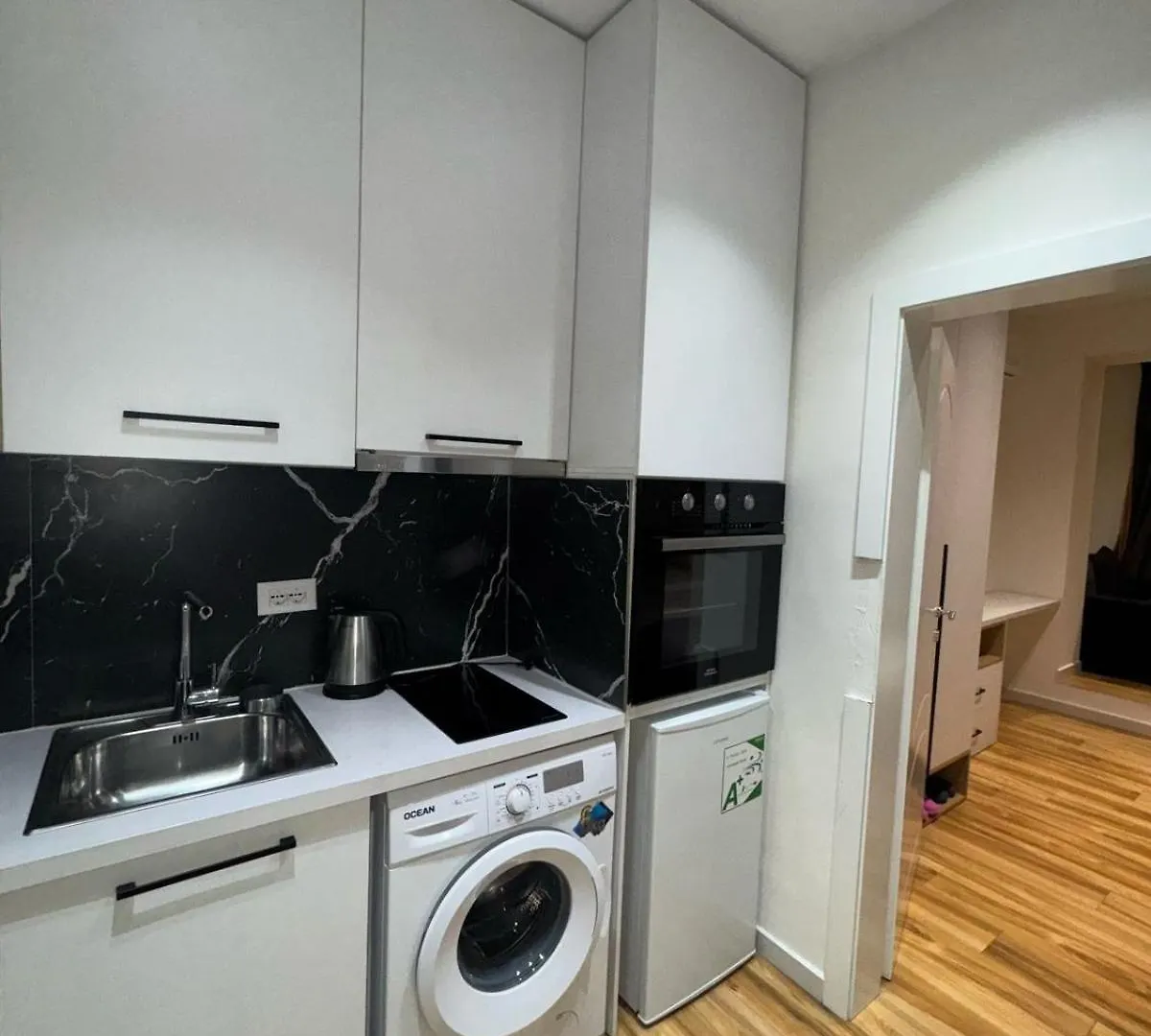 Luxury Apartments Blloku Tirana 0*,  Albania